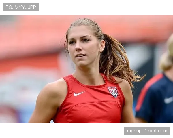 格拉纳达女足年轻中场明格萨 传球组织展现潜力 格拉纳达女足年轻中场明格萨 传球组织展现潜力